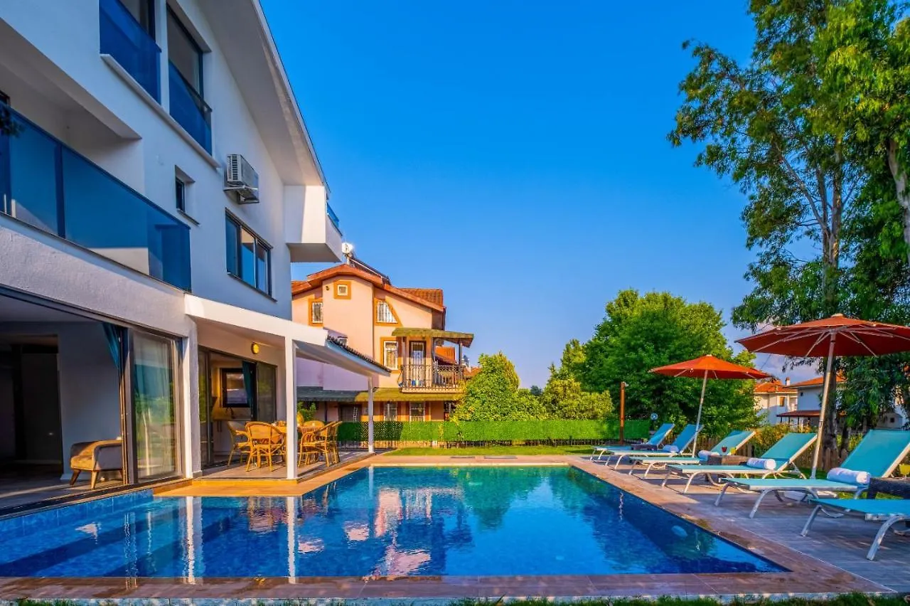 Infinity Lily Villa 2 فتحية 0*,